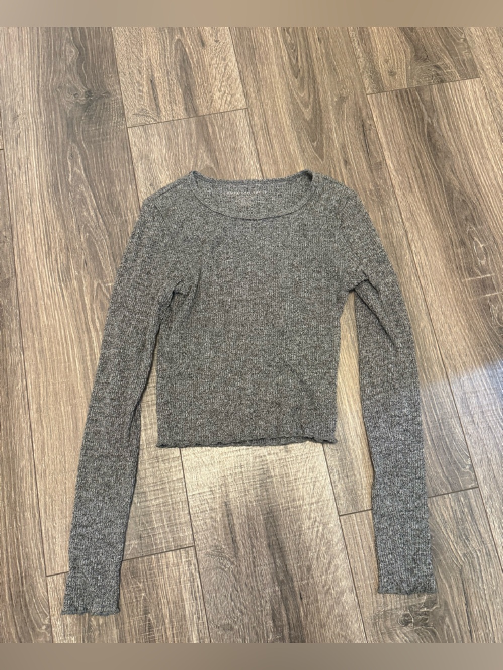 American Eagle Womens Size XS Gray Rib Knit Crop Top Long Sleeve Shirt Stretchy
